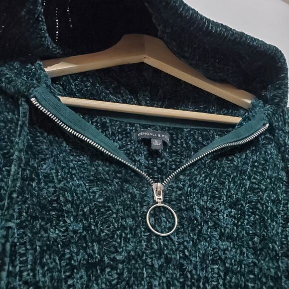 Kendall & Kylie | Soft Cozy Chenille Quarter Zip Hoodie Crop Sweater - Picture 5 of 8